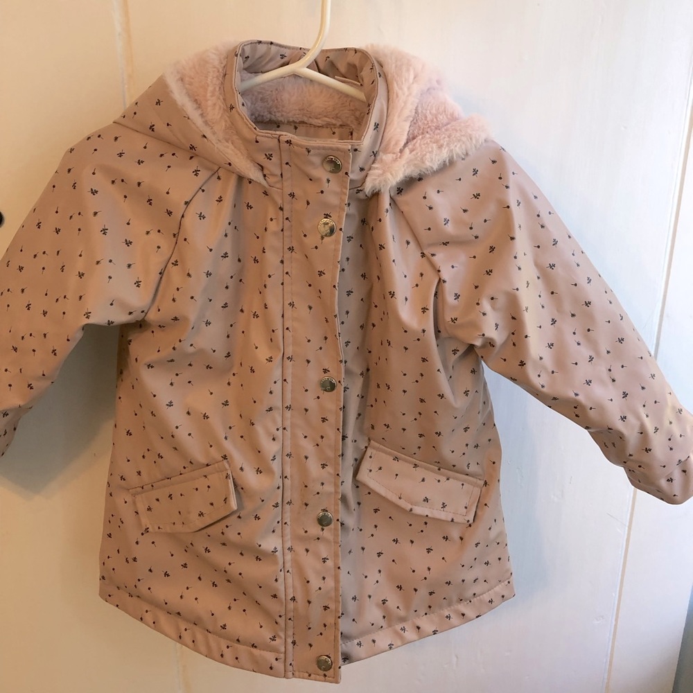 Zara 3T rain coat with plush lining !!